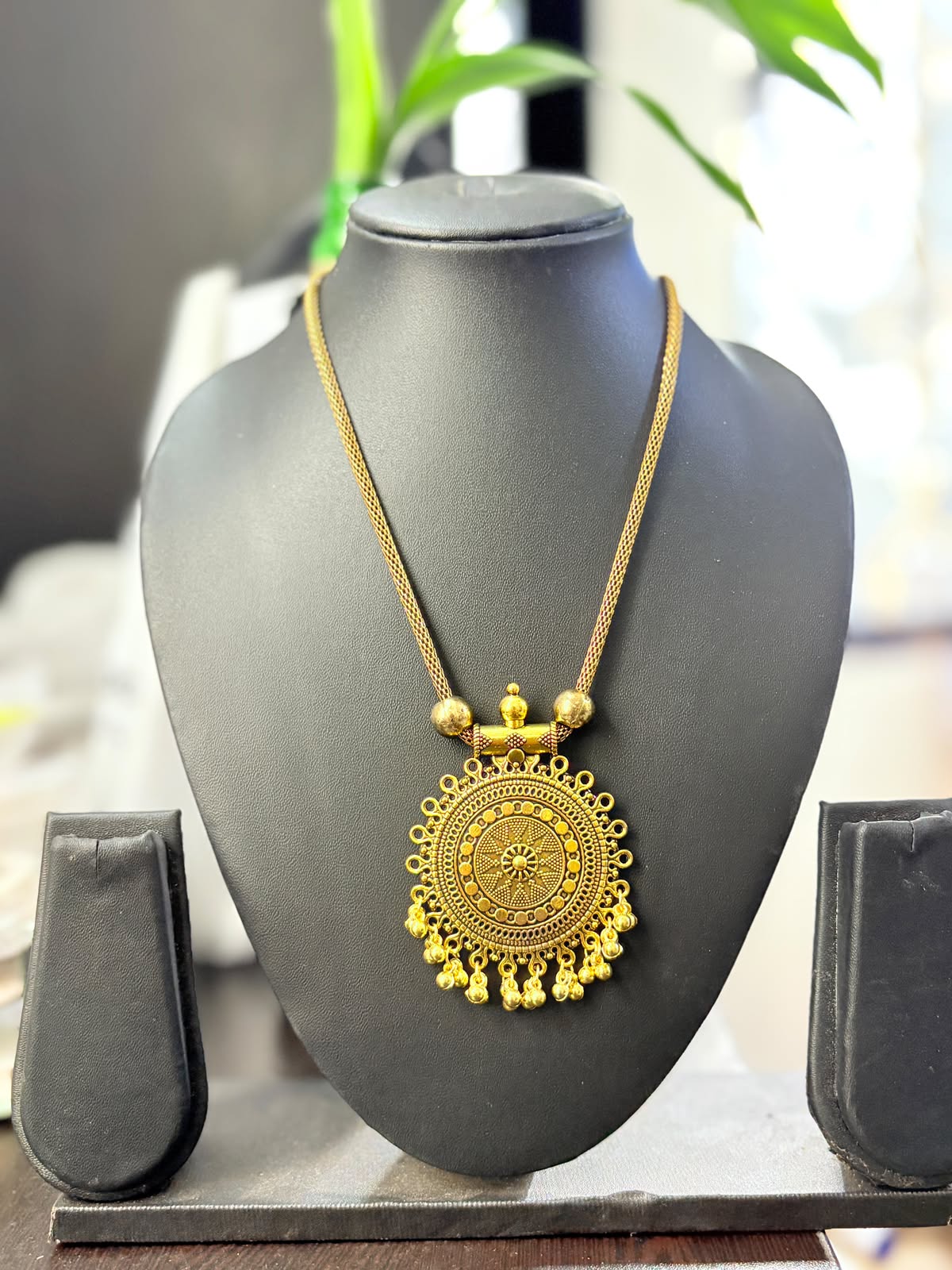 Pendant Necklace